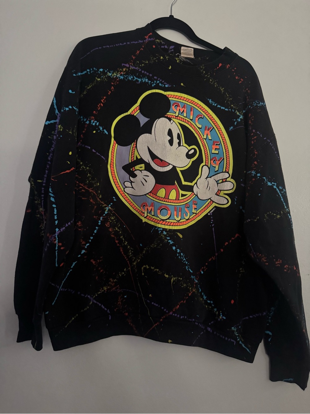 Mickey Mouse Black Graphic Sweatshirt - Vintage Crewneck unisex